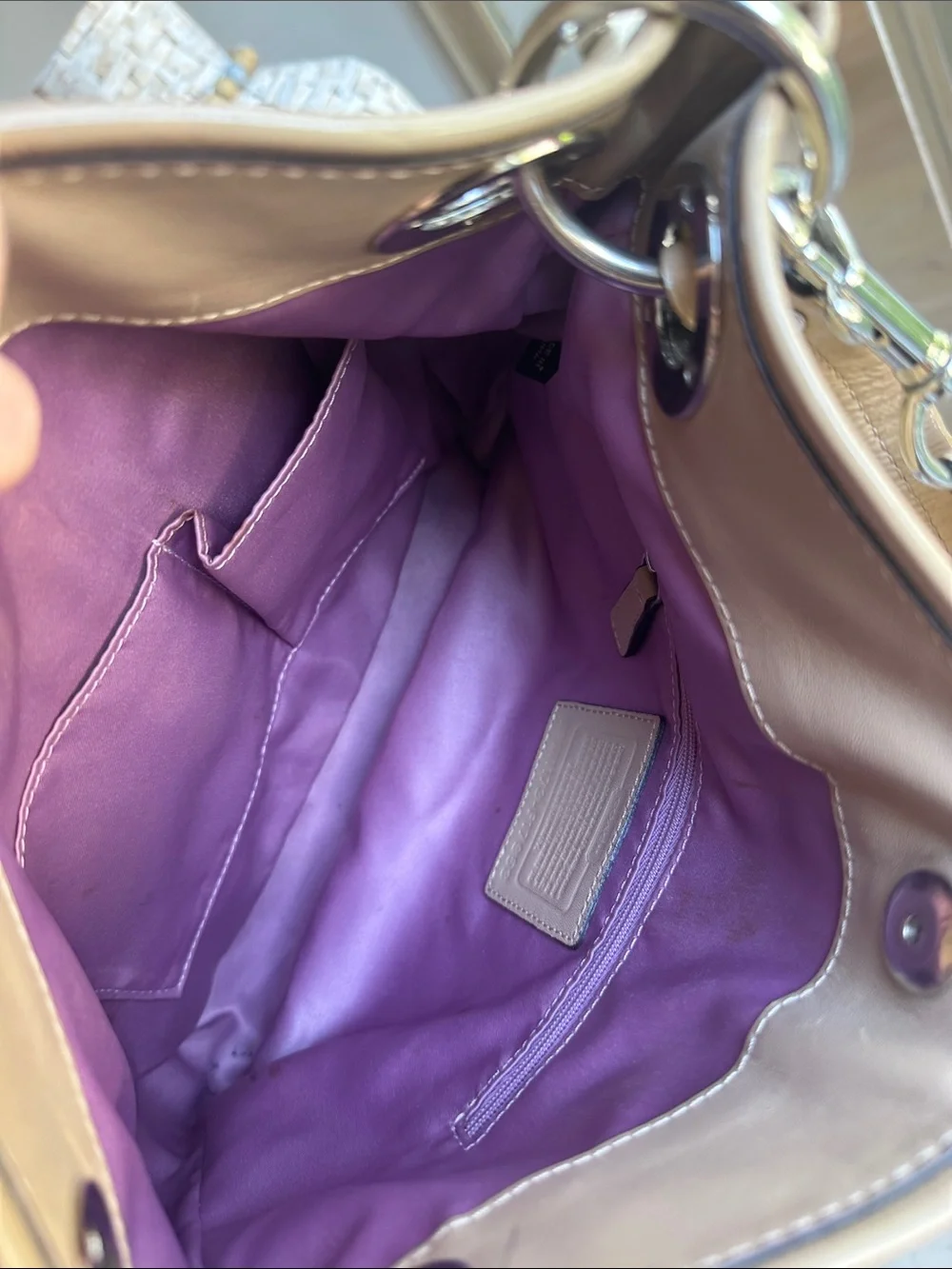 Coach Beige Patent Leather Ashley Shoulder Bag/Crossbody